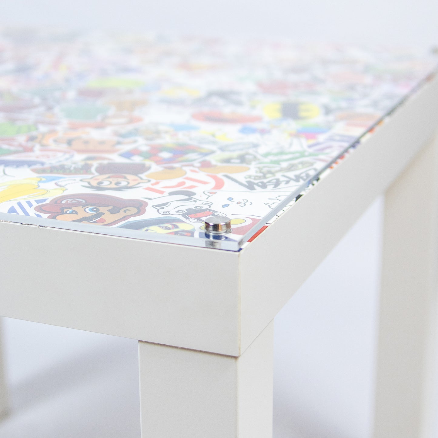 Stickerdesk